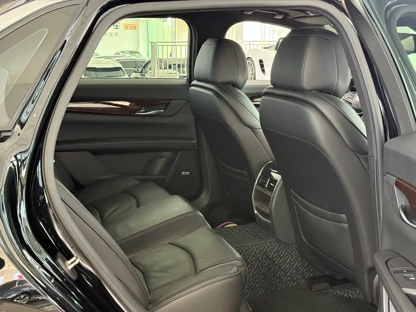 Cadillac CT6 2017 28T Elite фото 15