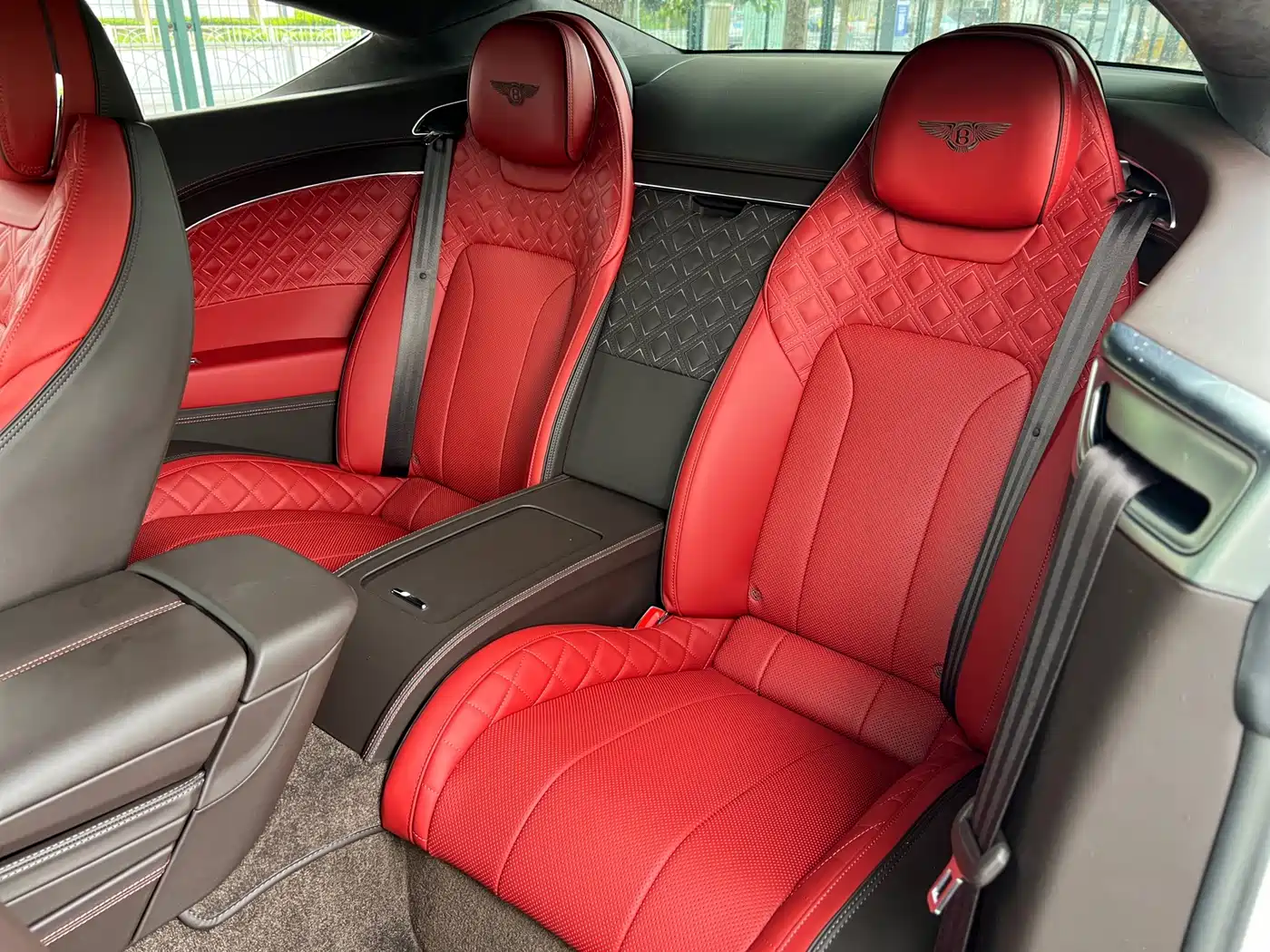 Bentley Continental 2023 2022 4.0T GT V8 Mulliner