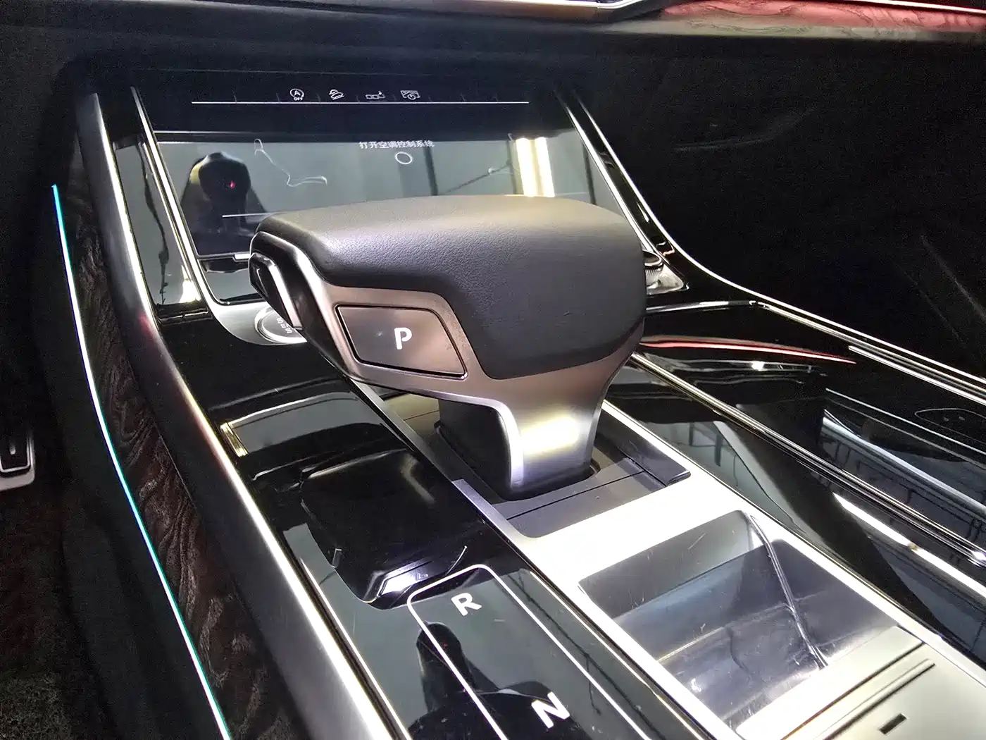 Audi Q8 2019 45 TFSI Premium Dynamic фото 16