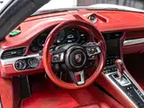 Photo 10 - Porsche 911