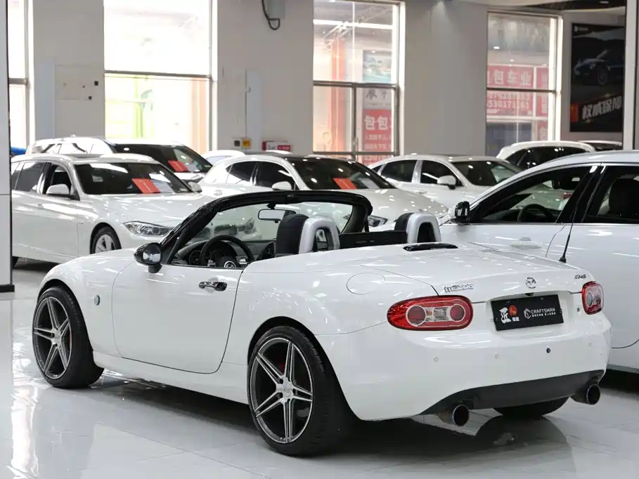 Mazda MX-5 2009 2009 2.0