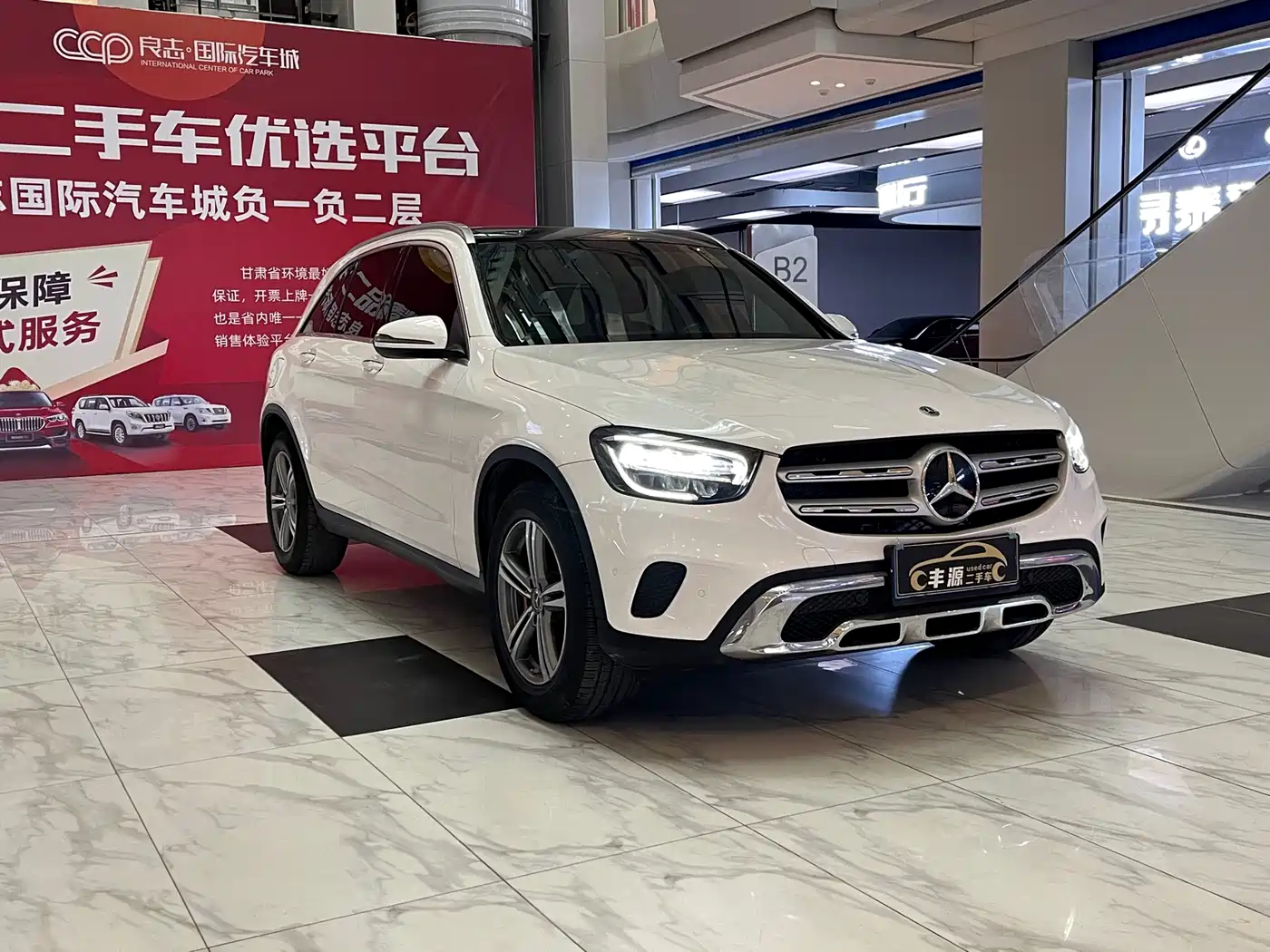 MERCEDES-BENZ GLC