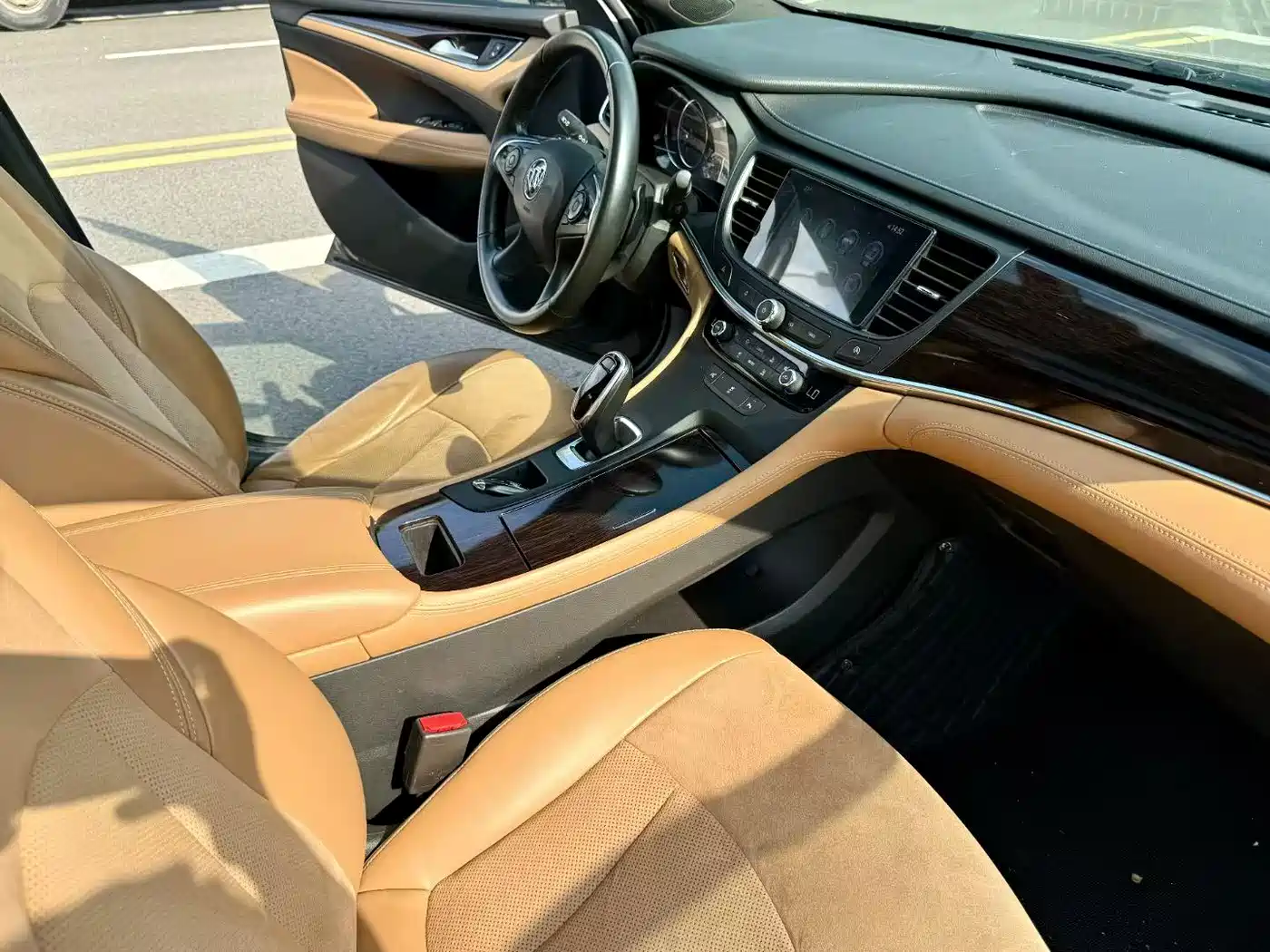 Buick LaCrosse 2018 Model 28T Elite Edition фото 9