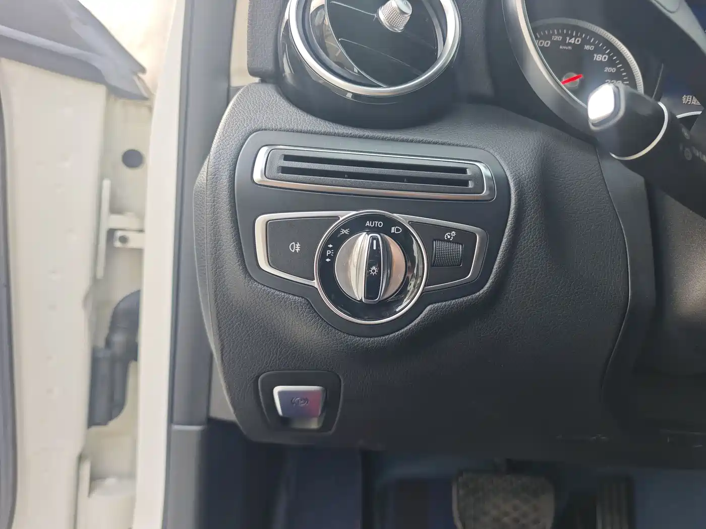 Mercedes-Benz C-Class 2017 C 200 L Sport фото 17