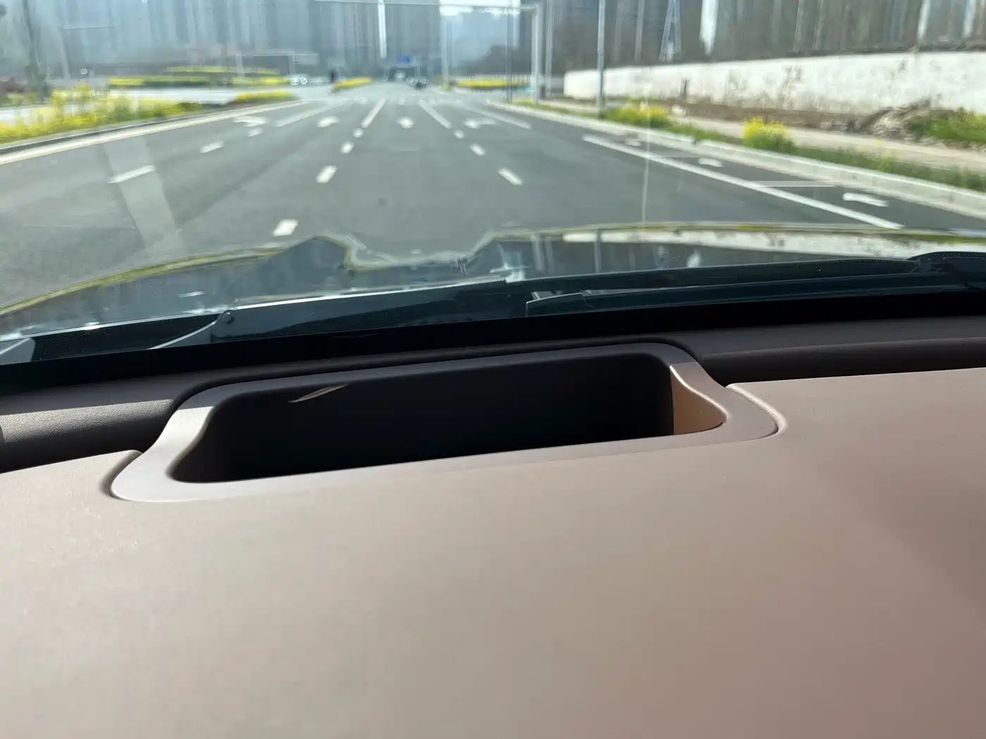 TANK TANK 700 NEW ENERGY