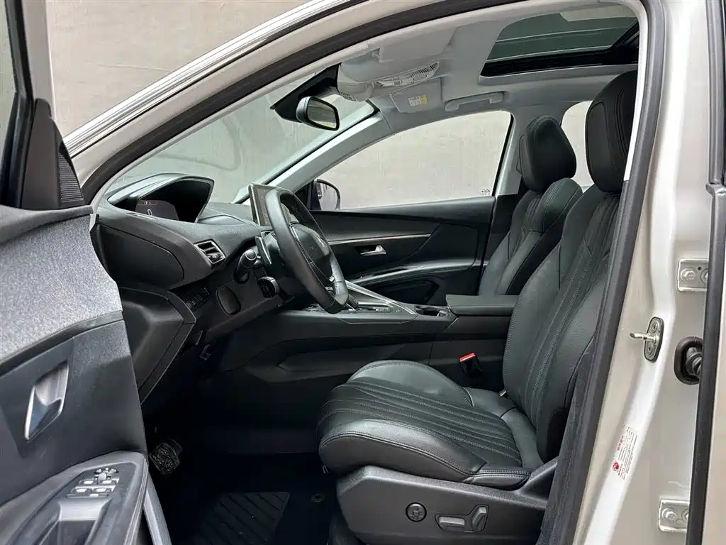 Peugeot 4008 2017 350THP Luxury Edition фото 9