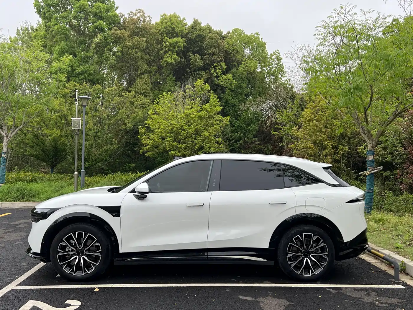 ZEEKR EXTREME KRYPTON 7X