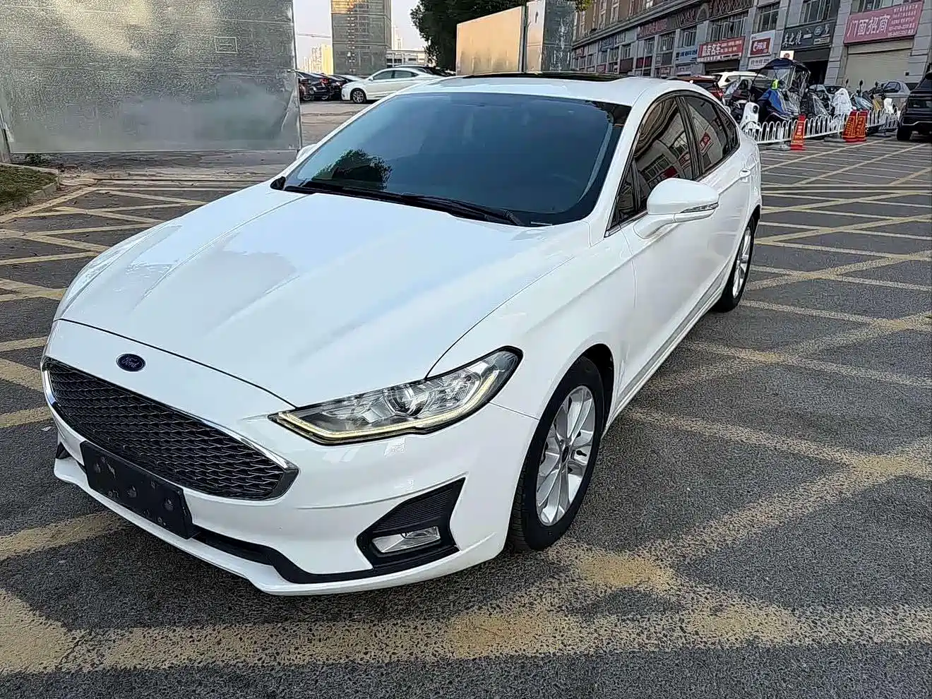 Ford Mondeo 2020 EcoBoost 180 Fashion