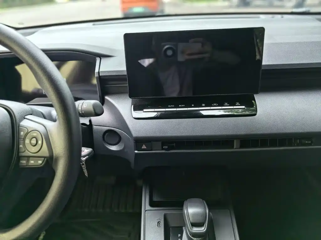 Toyota Corolla Cross 2026 2025 2.0L Pioneer Edition