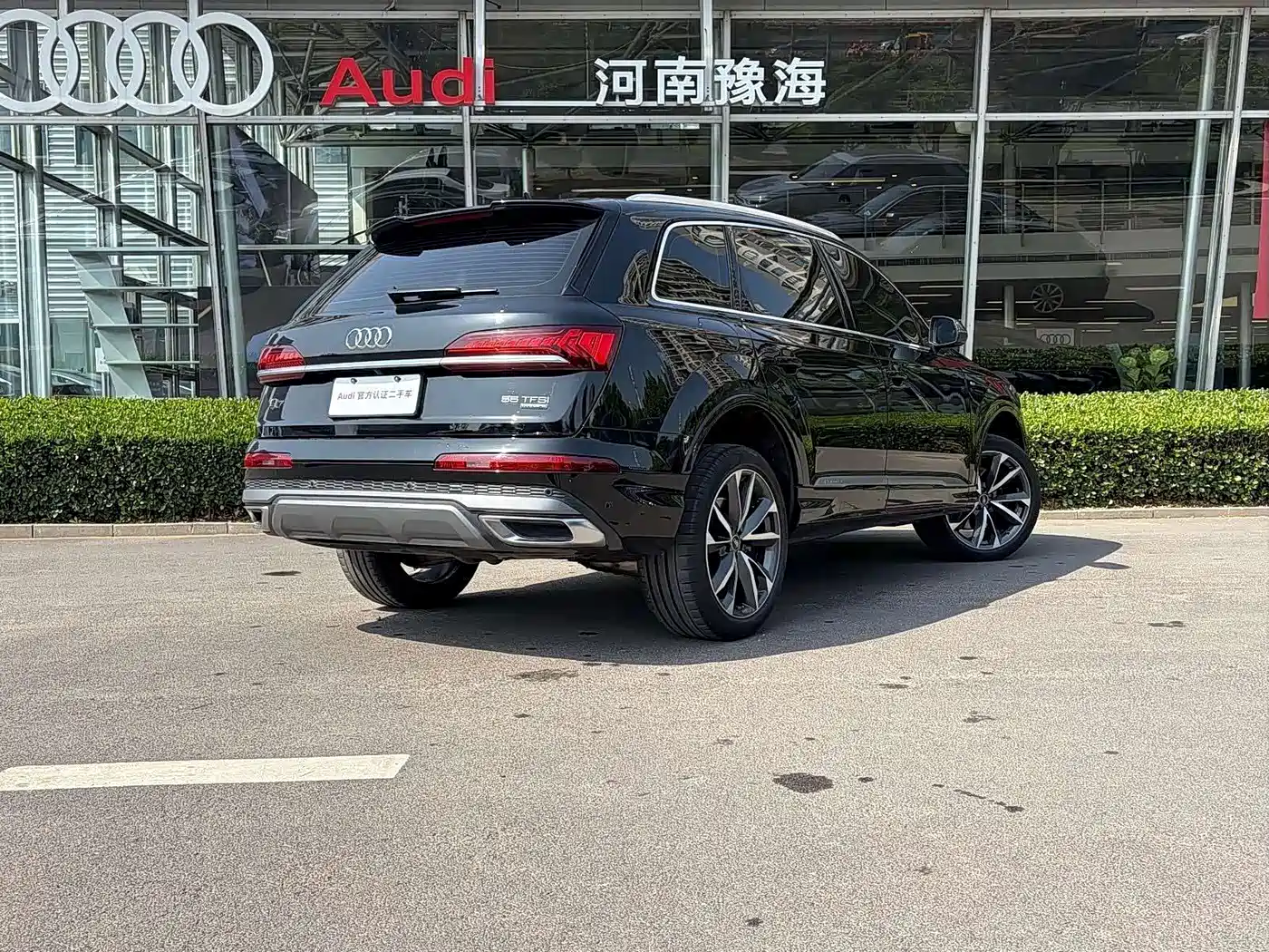 Фото 4 - Audi Q7