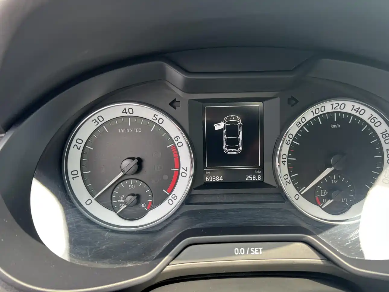 Škoda Octavia 2020 1.5L Automatic Smart Luxury Edition фото 8