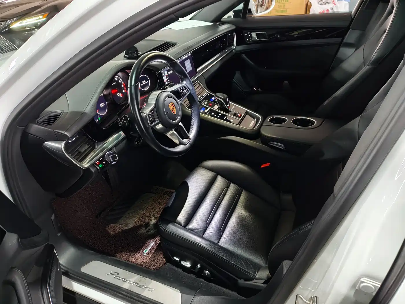 Porsche Panamera 2017 Panamera 3.0T фото 7
