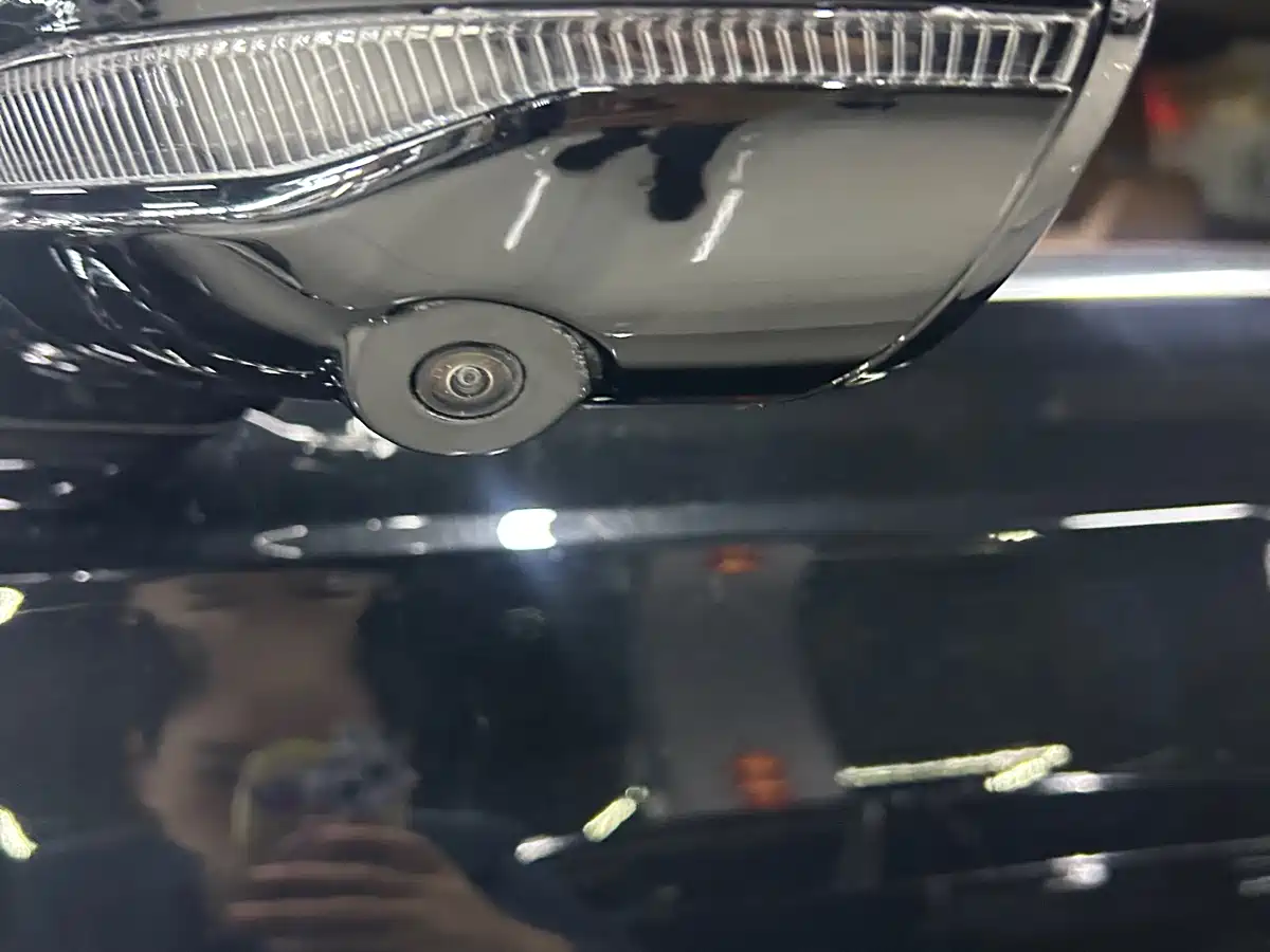 Hongqi H9 2020 2.0T Smart Connection Qi Chang Edition фото 13