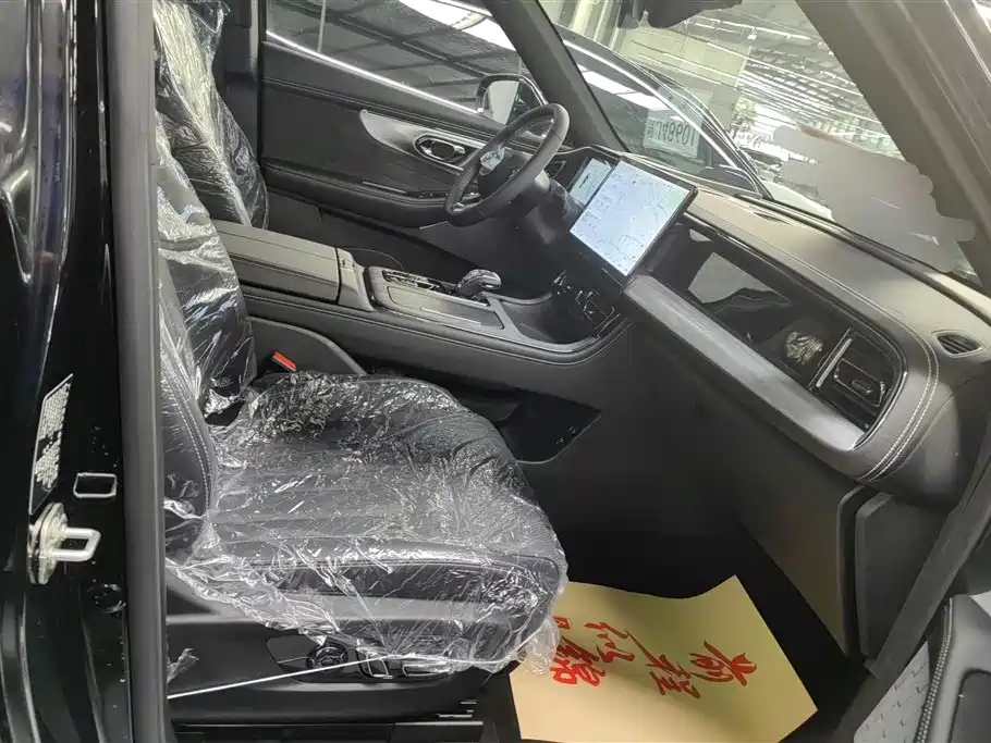 GAC Trumpchi Trumpchi ES9 2024 Model PHEV 143km Max фото 8