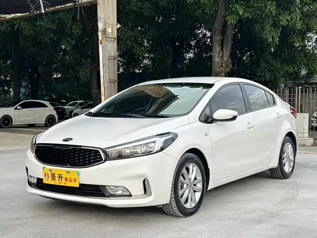  Kia Kia K3 2016 1.6L Automatic GL