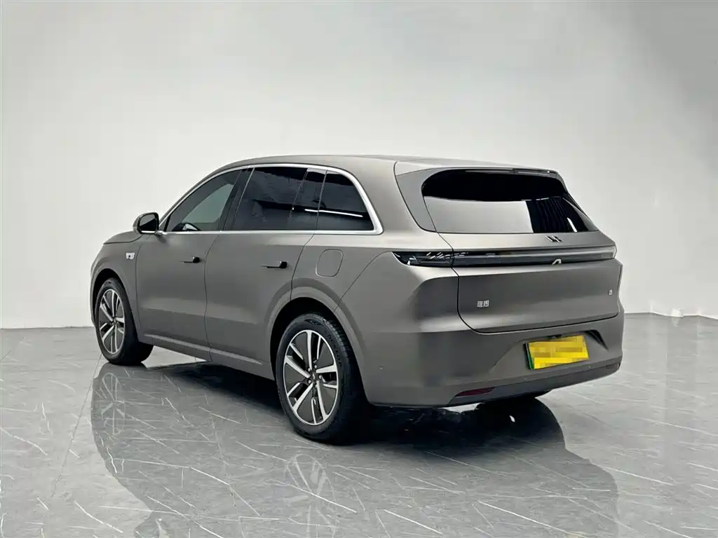 Li Auto IDEAL L6