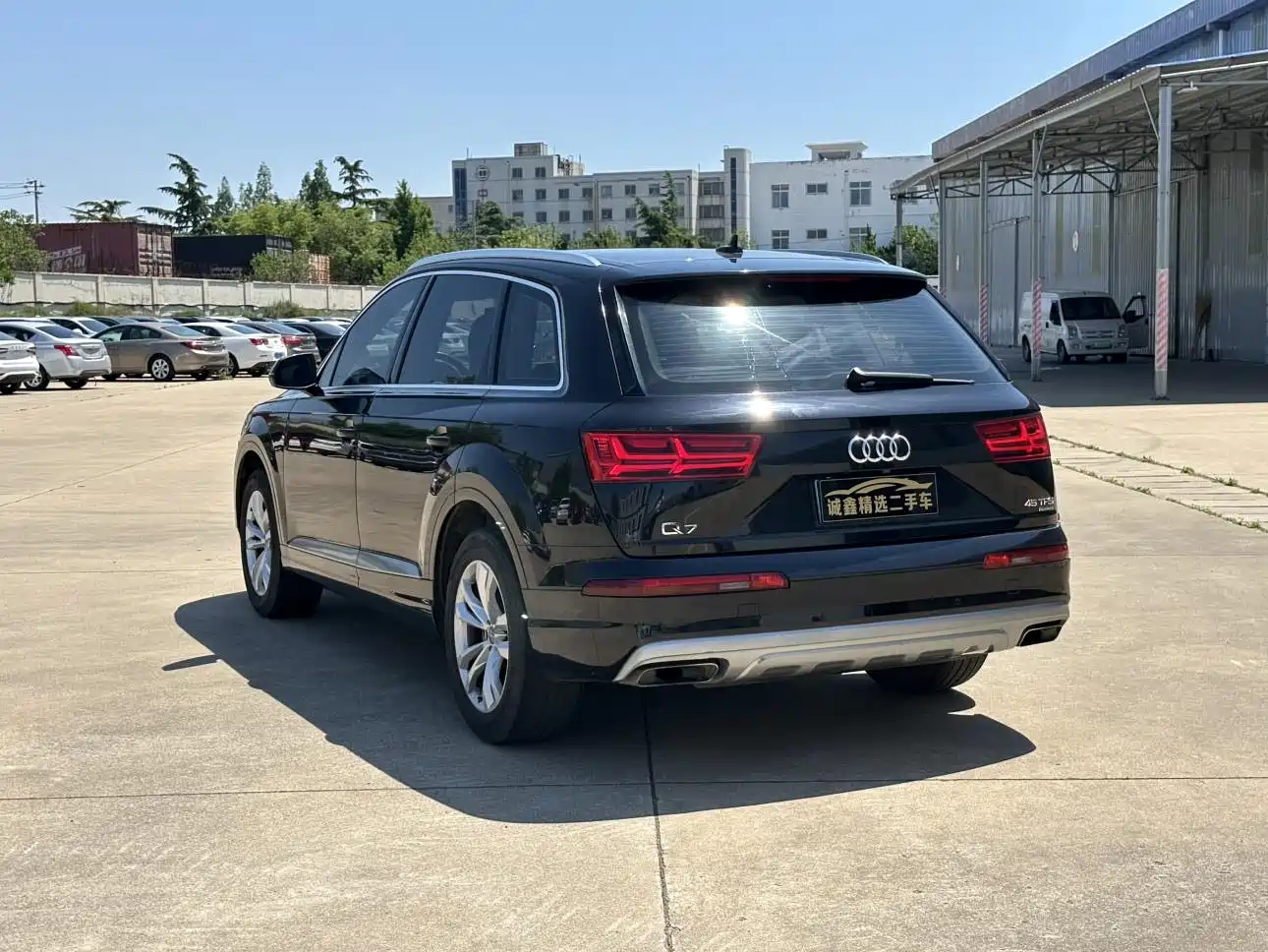 AUDI Q7