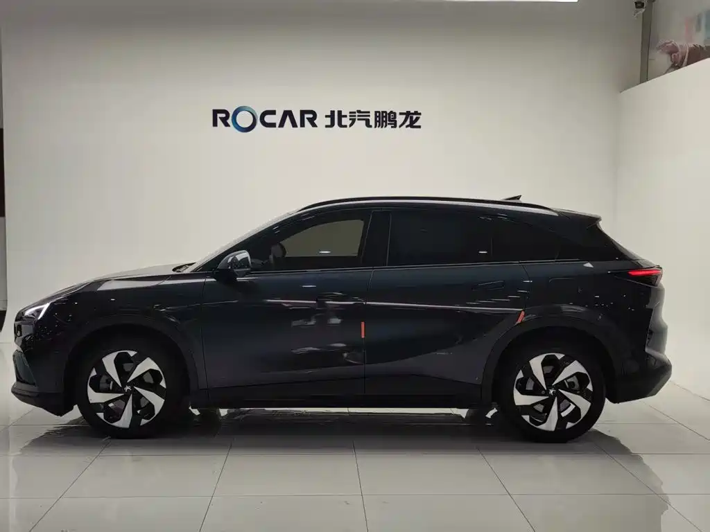 Фото 3 - ARCFOX Alpha T5