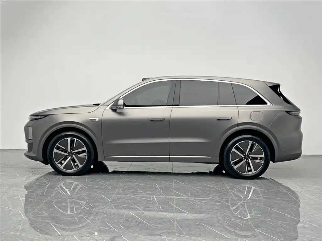 Li Auto IDEAL L6