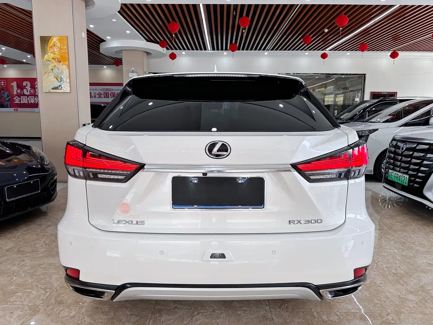 Lexus RX 2020 Facelift 300 AWD Elegance Edition фото 5