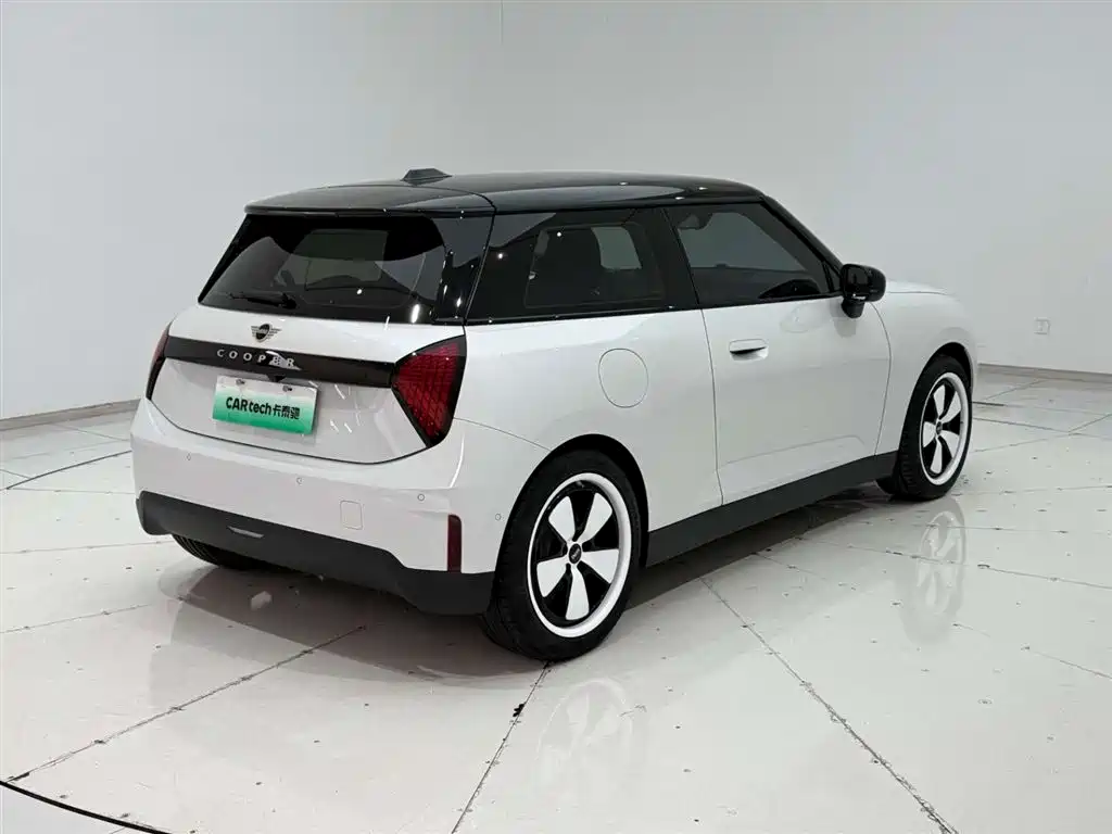 MINI ELECTRIC  COOPER