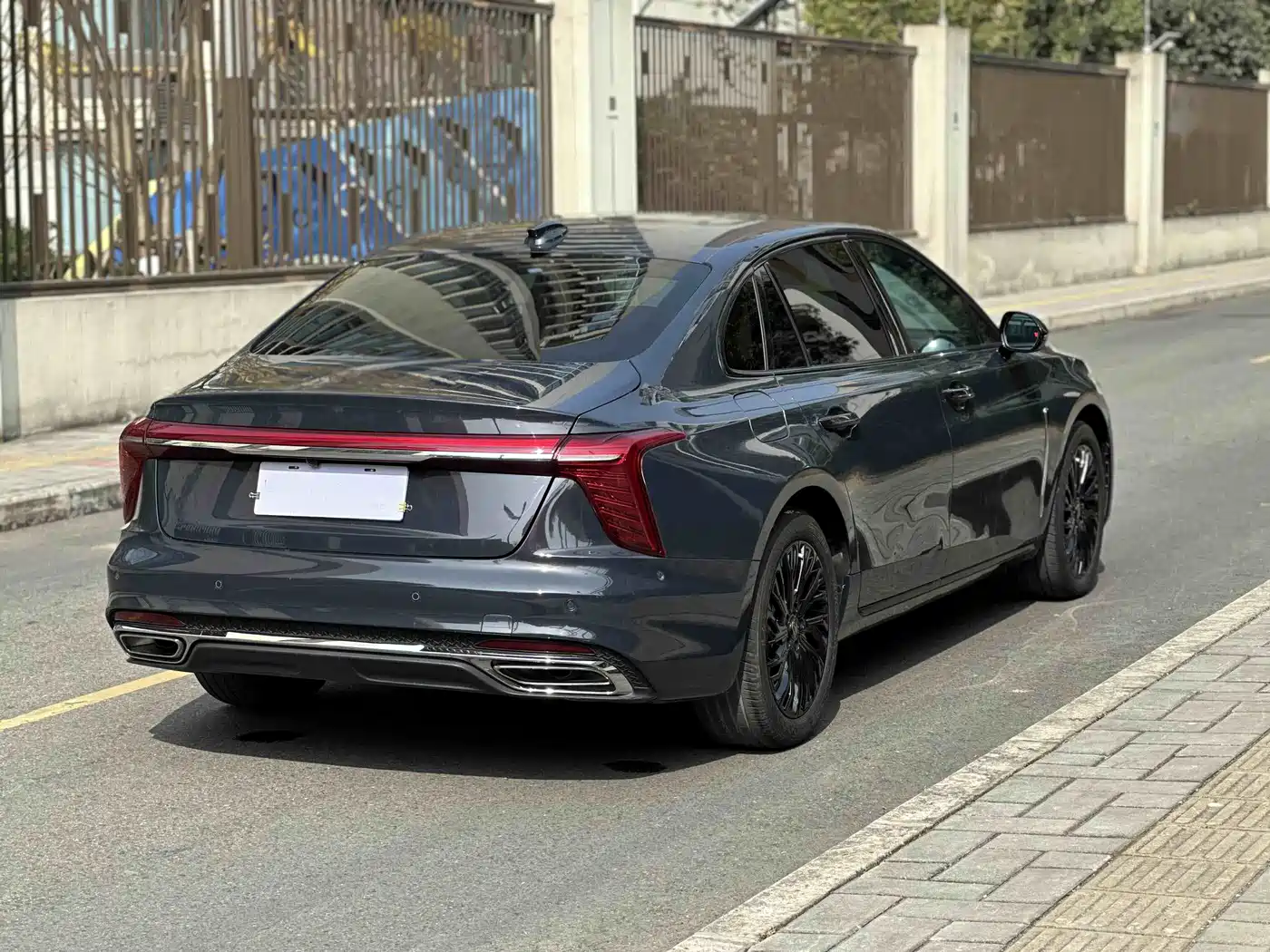 Hongqi H5 2023 2.0T Auto Smart Connect Flagship фото 12