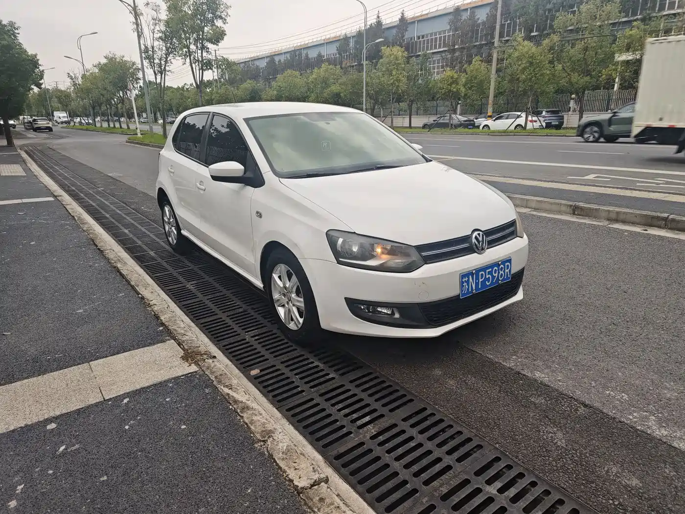 Фото 3 - Volkswagen Polo
