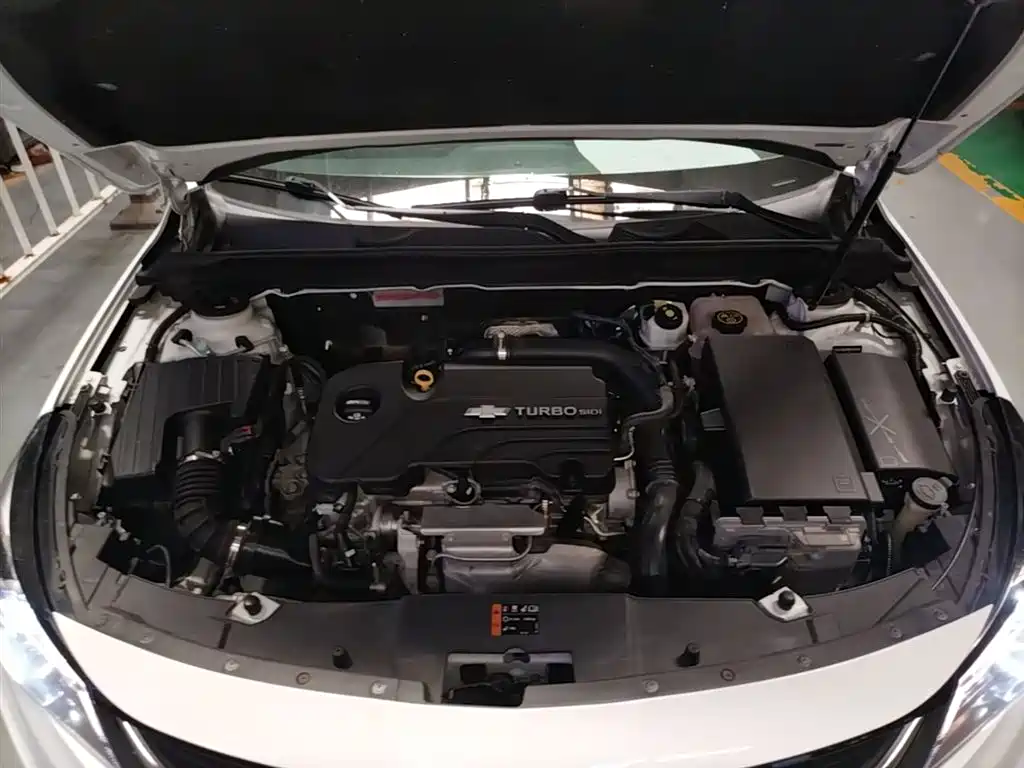 Chevrolet Malibu 2017 1.5T Automatic Comfort Edition фото 20