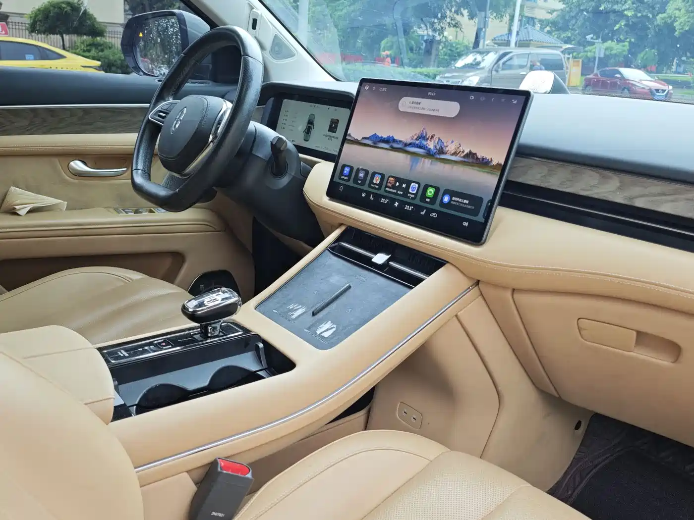 AITO Wenjie AITO M7 2022 1.5T RWD Comfort Edition фото 16
