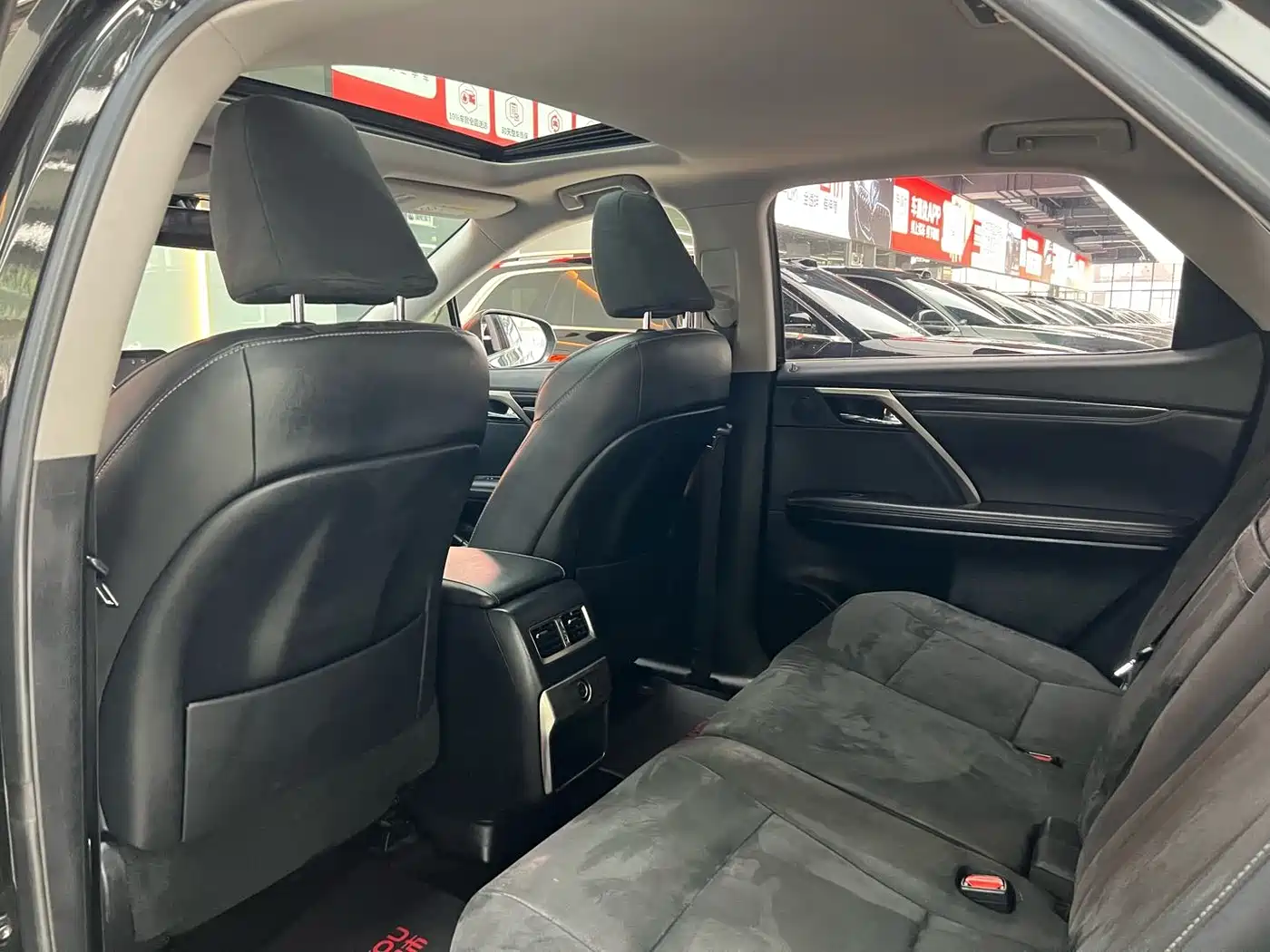 Lexus RX 2016 300 2WD Elite Edition (China V) фото 10