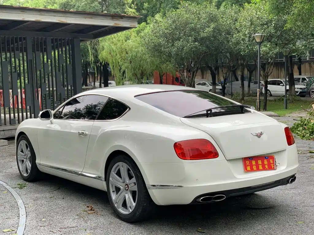 Bentley Continental 2013 2012 4.0T GT V8