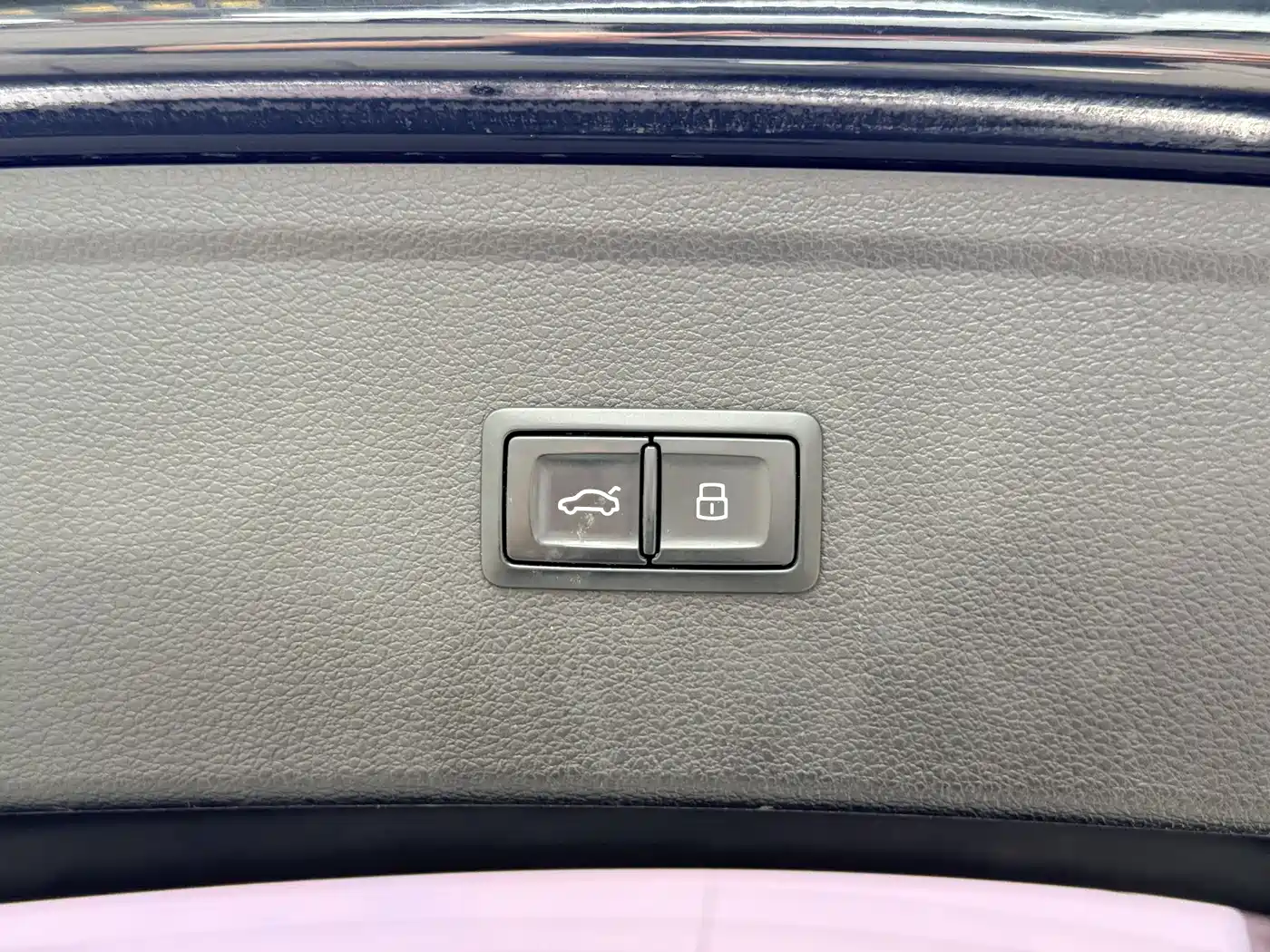Audi Q5L 2020 Facelift 40 TFSI Honor Fashion фото 38