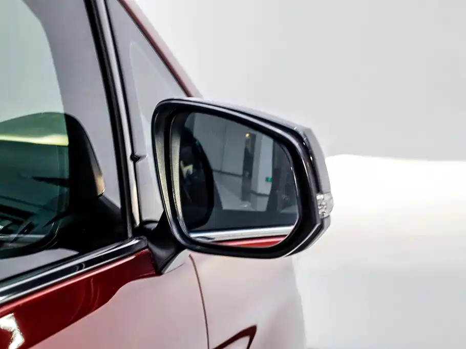 Photo 28 - Toyota Alphard