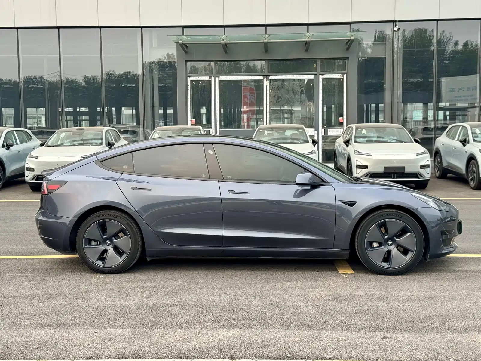 Фото 5 - Tesla Model 3