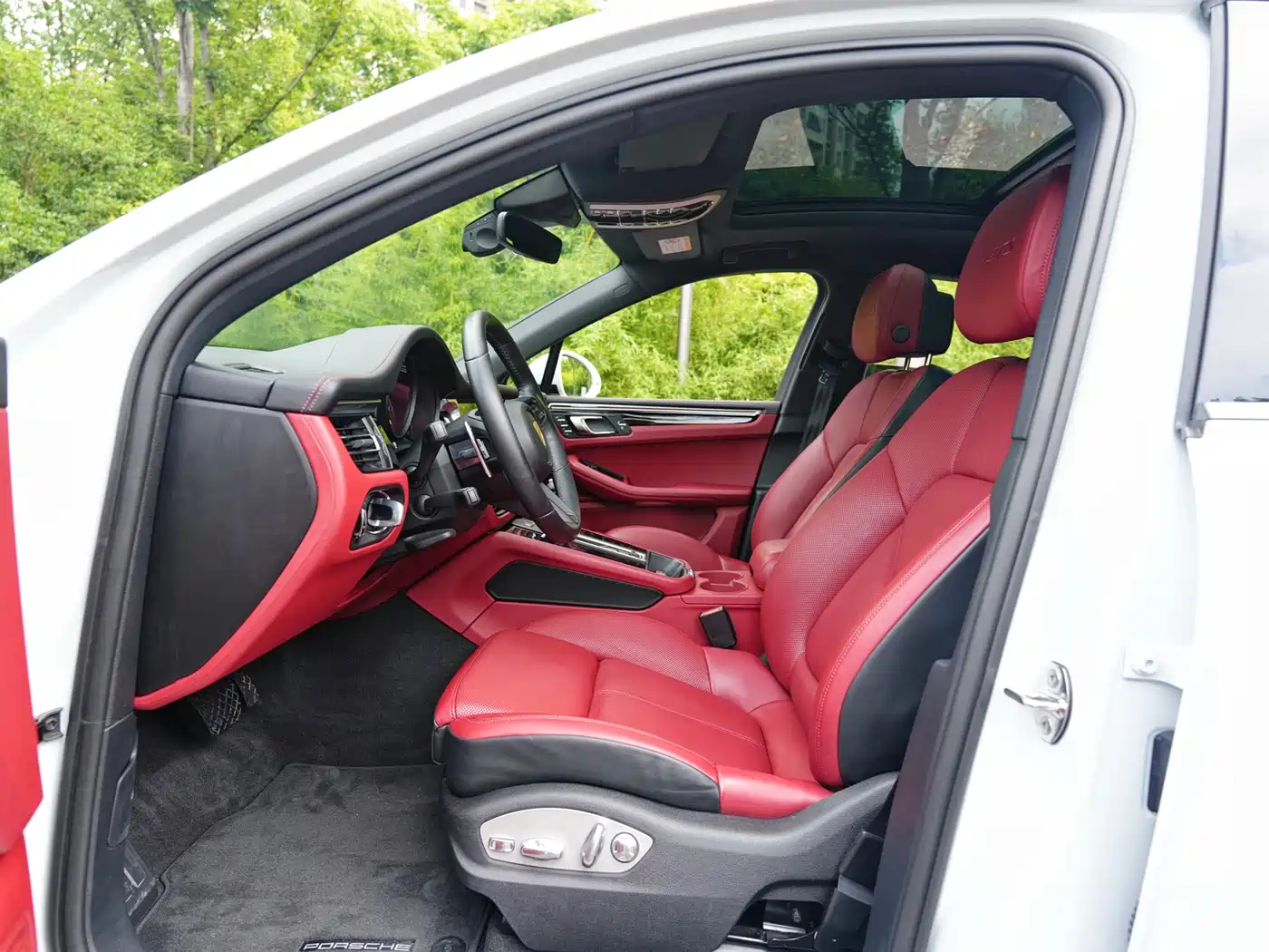 Porsche Macan 2024 2023 Macan GTS 2.9T
