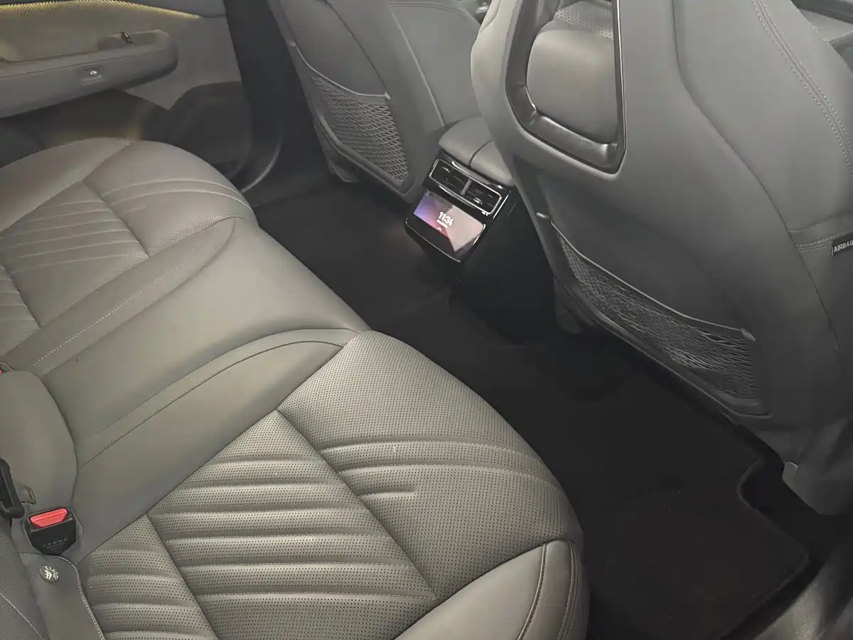 ZEEKR EXTREME KRYPTON 001