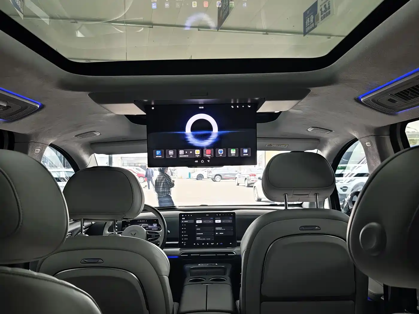 Voyah Auto Voyah Dreamer 2025 PHEV AWD Flagship Qian Kun Edition фото 16