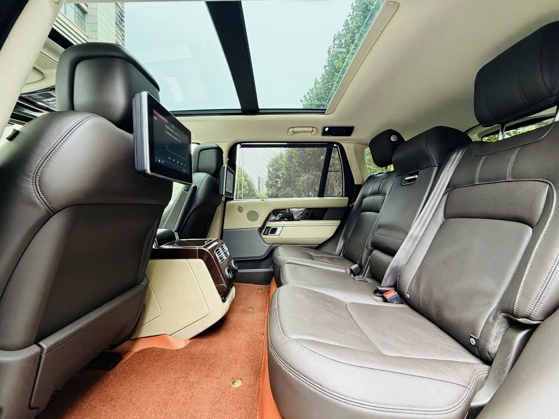 Фото 8 - Land Rover Range Rover
