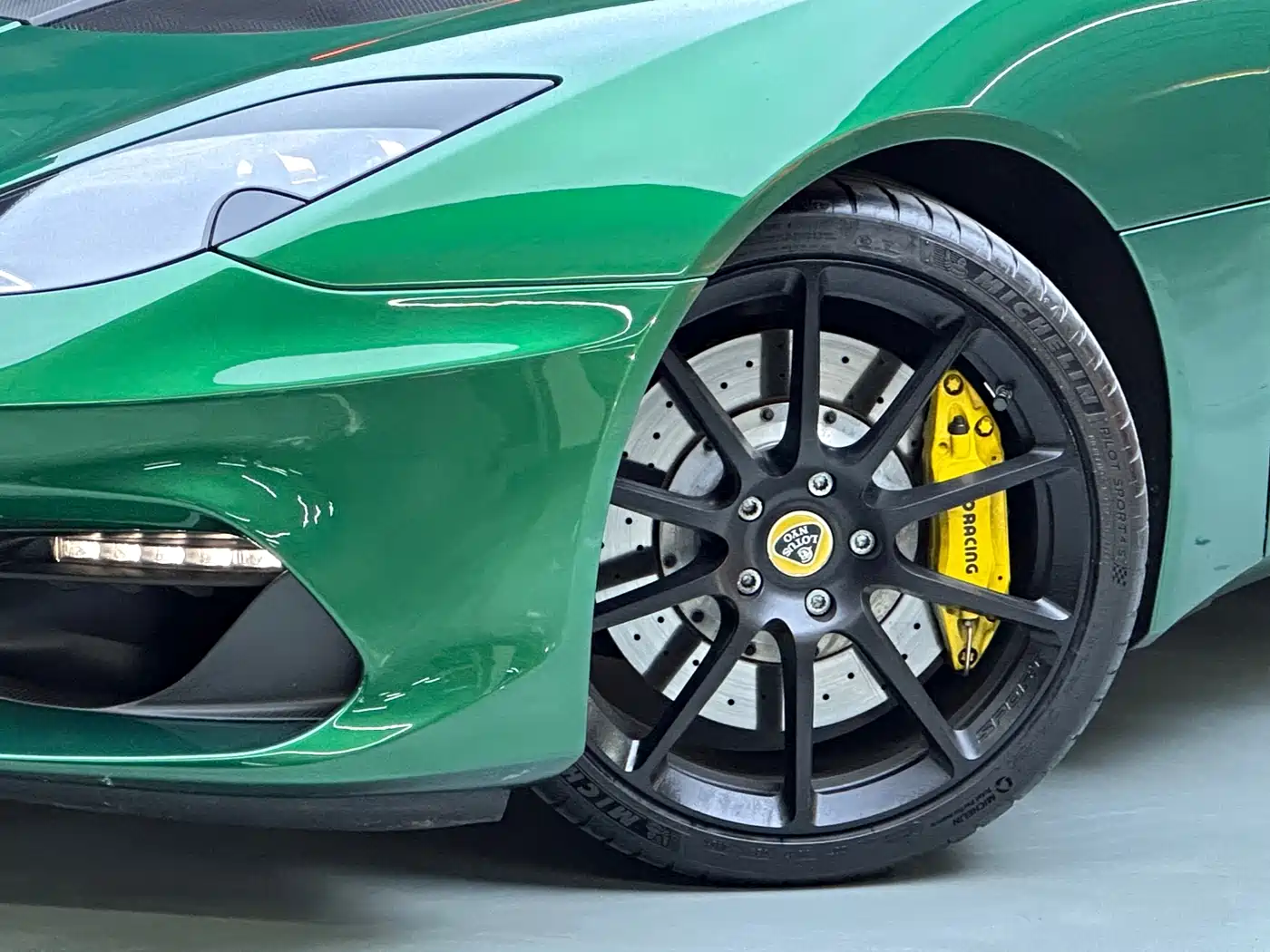 Lotus Cars Evora 2019 GT410 Sport фото 9