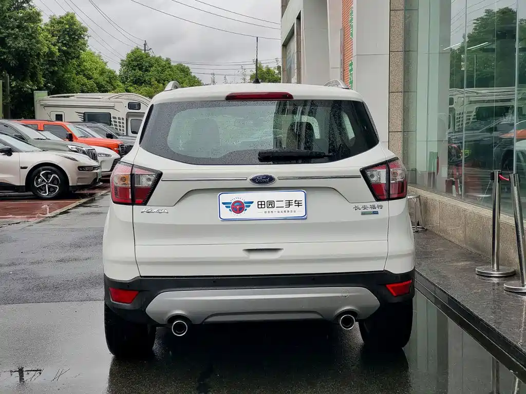 Ford Kuga 2019 2017 EcoBoost 245 AWD Platinum
