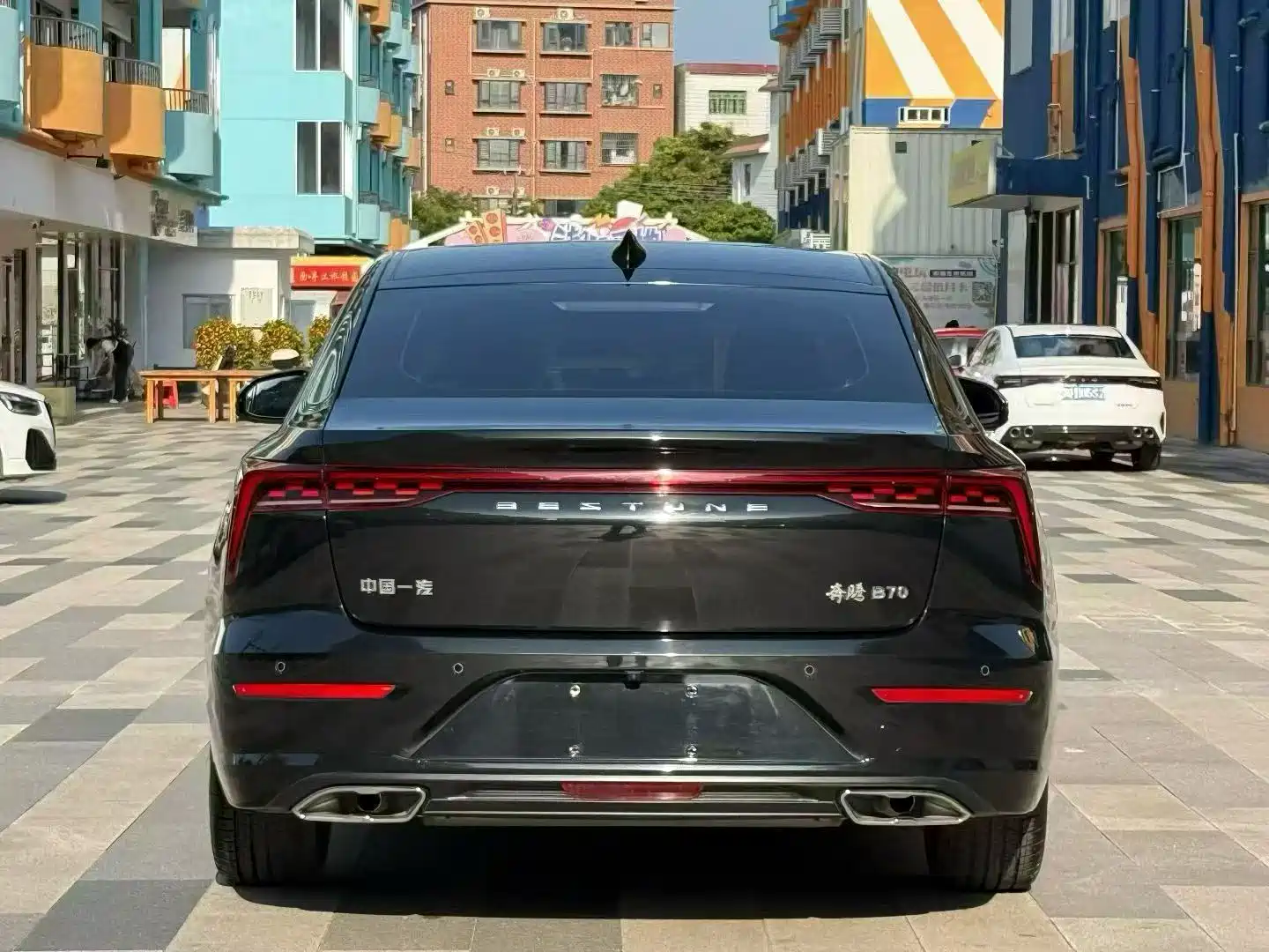 Photo 8 - Besturn B70