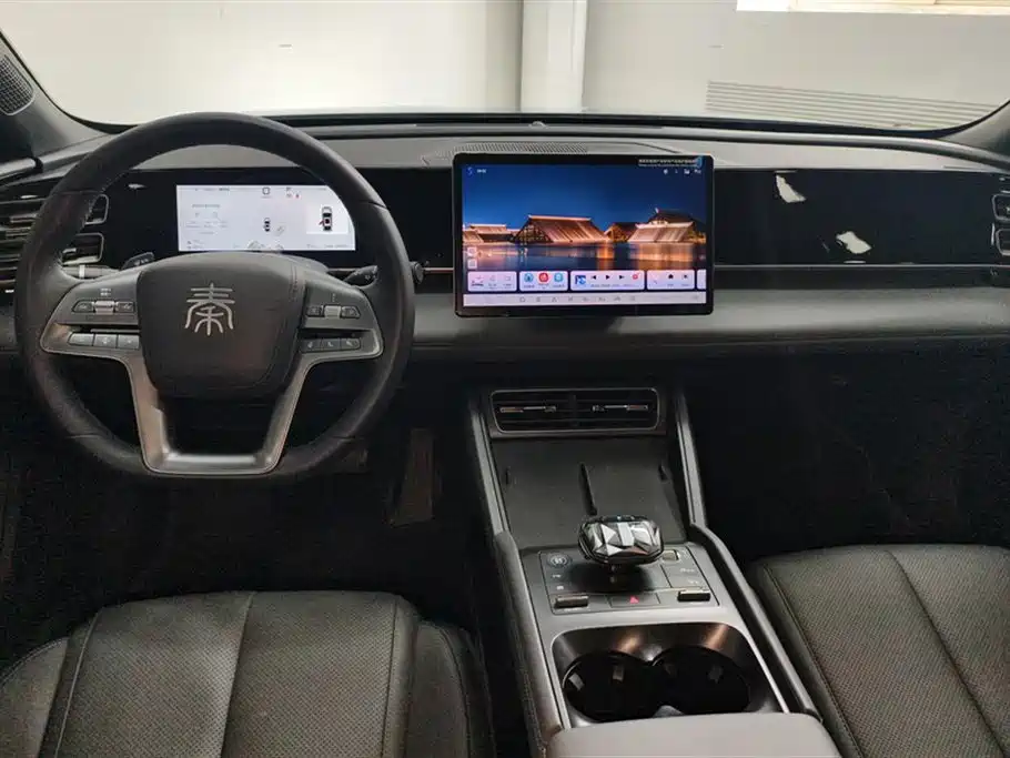 BYD Qin L 2025 DM-i Smart Drive Edition 80KM Leading фото 12