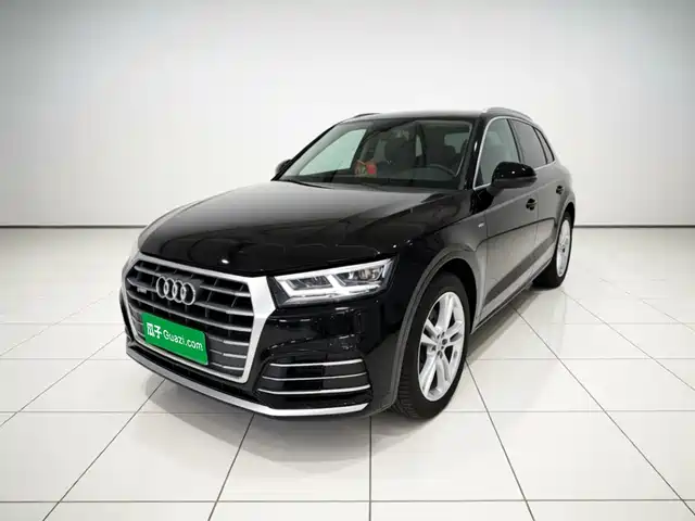 Audi Q5L 2020