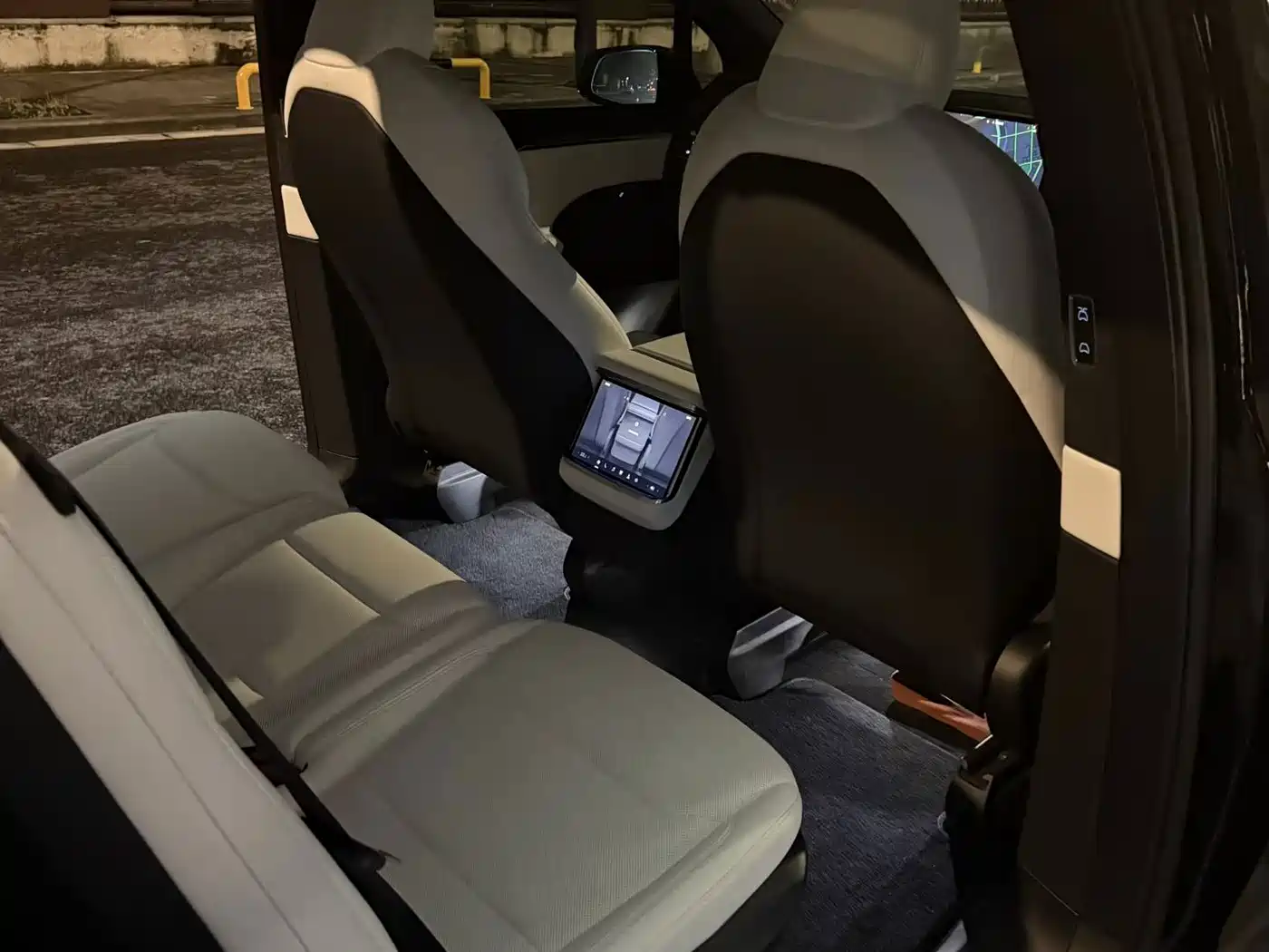 Tesla Model X 2023 2023 Dual Motor All-Wheel Drive Edition