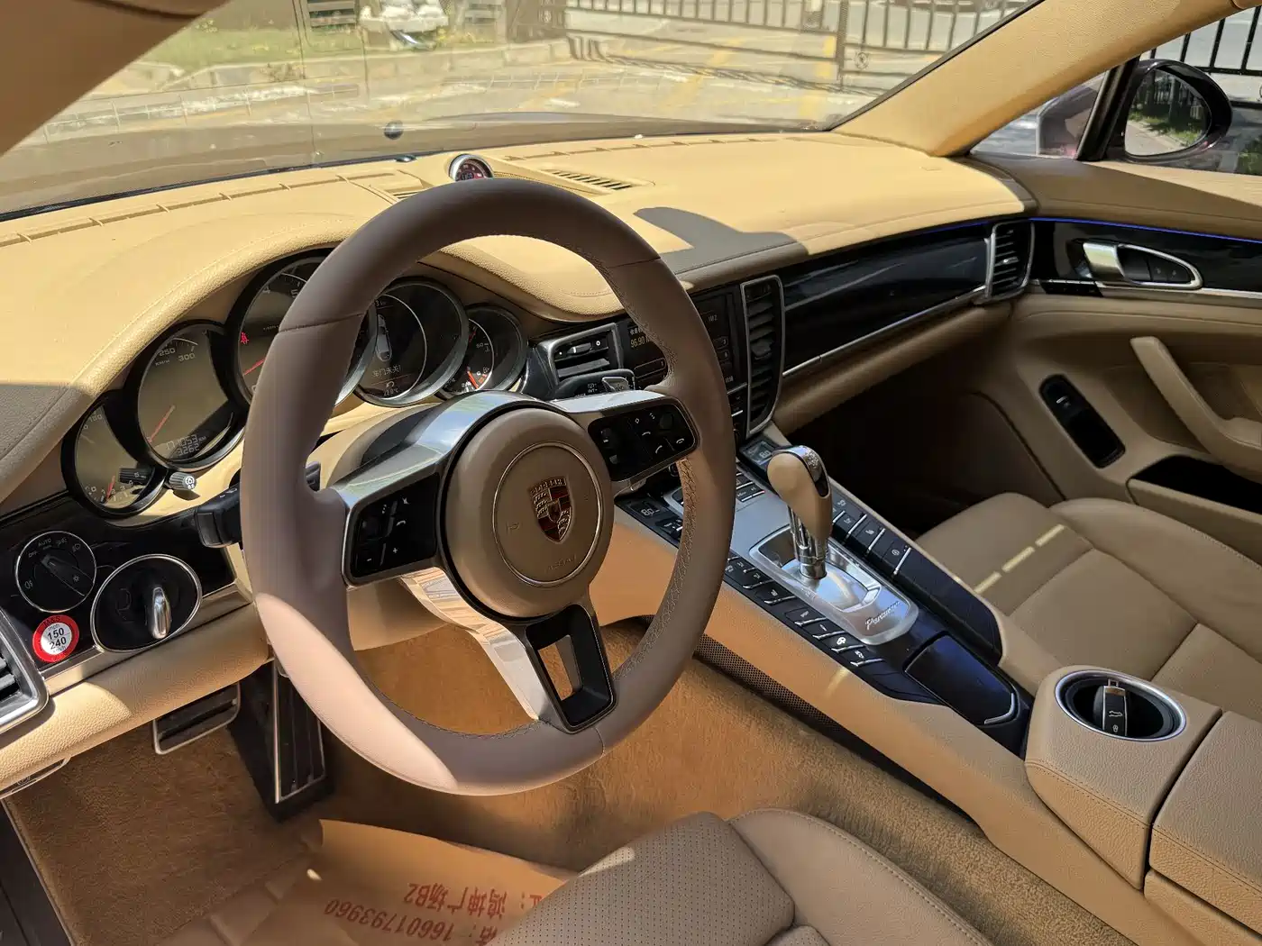 Porsche Panamera 2014 Panamera 4 3.0T фото 18