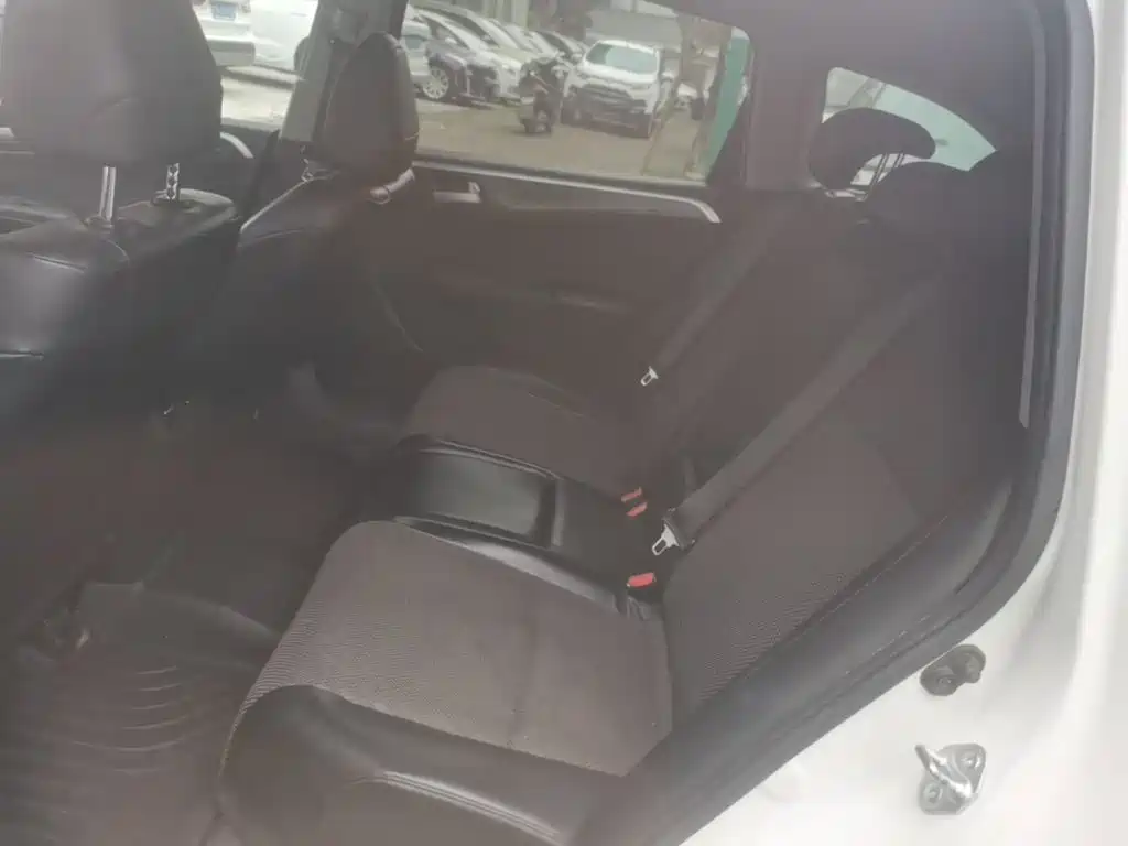 Honda Jade 2019 2017 1.8L Automatic Comfort Edition 5-seater