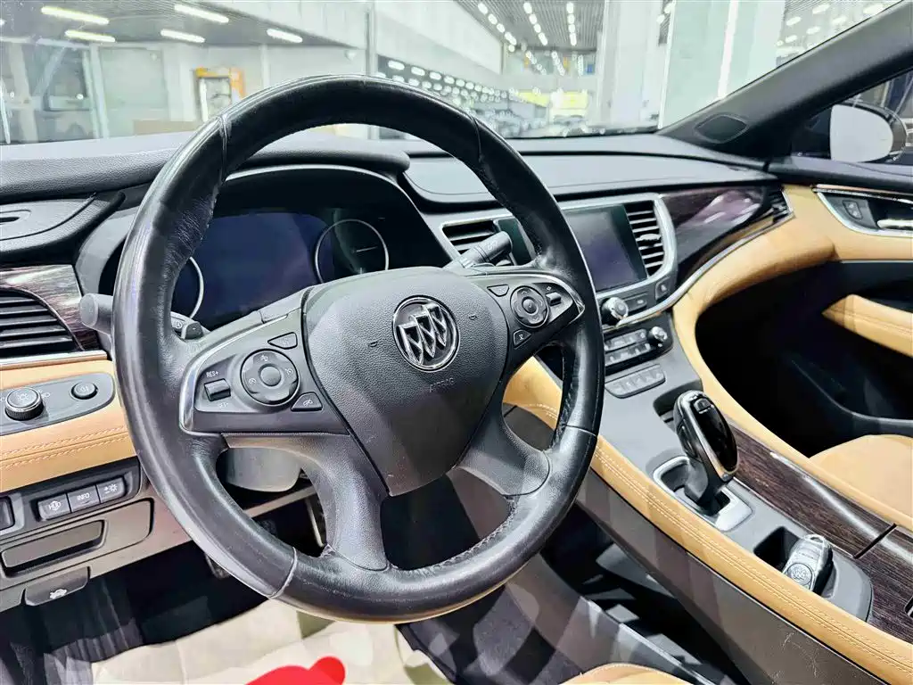 Buick LaCrosse 2016 20T Luxury фото 13