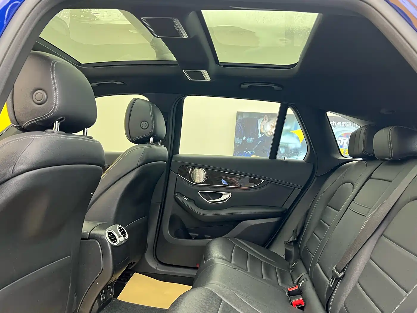 Mercedes-Benz GLC 2019 GLC 260 4MATIC Dynamic фото 10