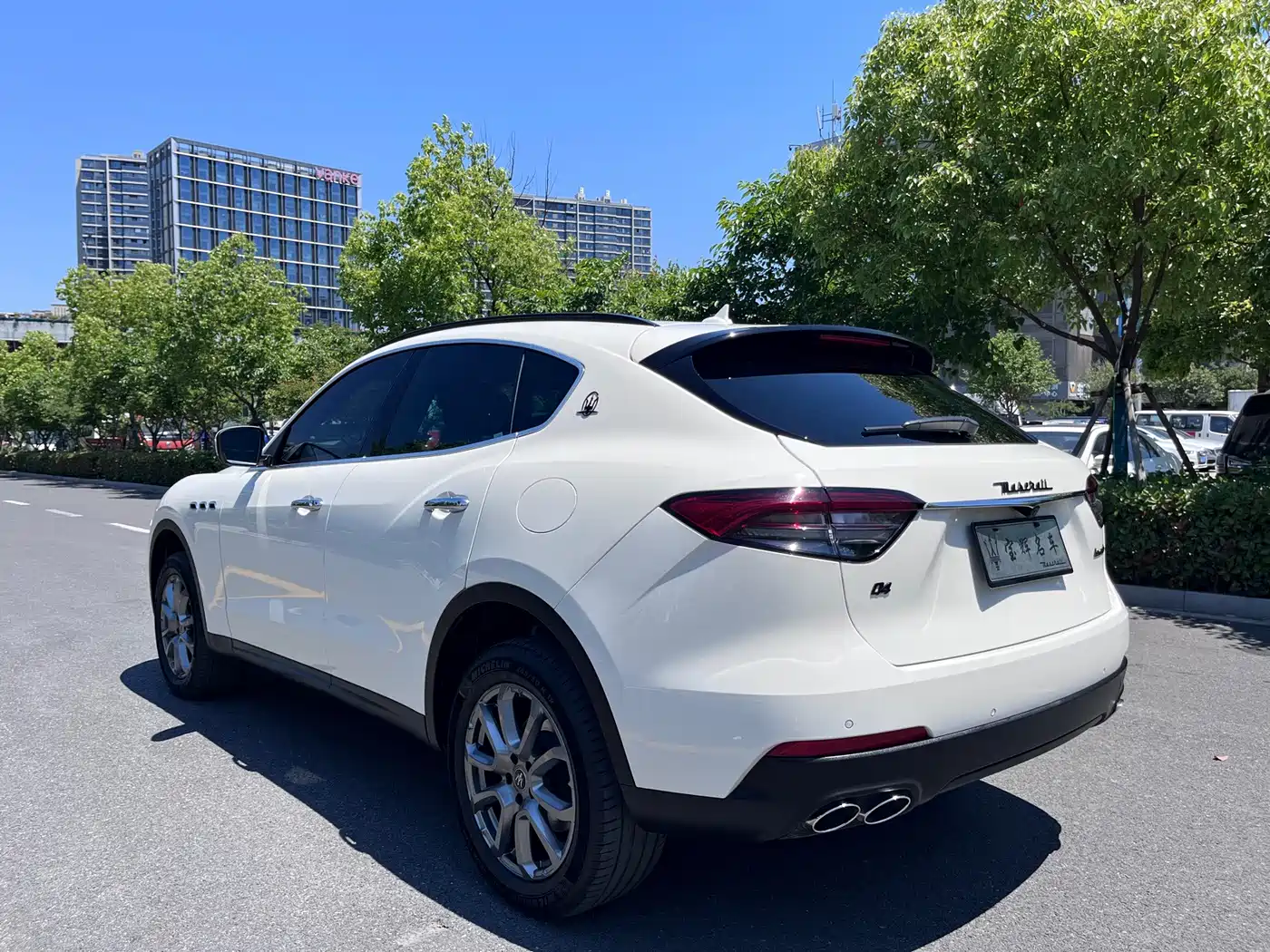 Maserati Levante 2022 2021 3.0T Standard Edition