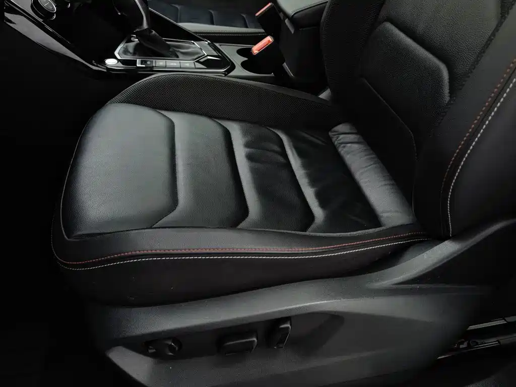 Volkswagen Tayron 2019 2019 330TSI 2WD Luxury China V